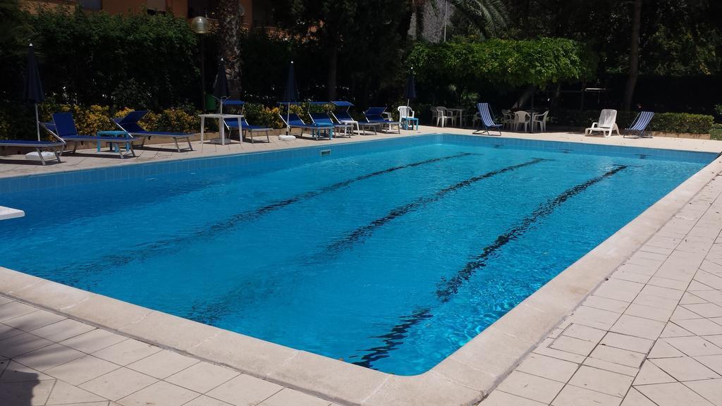 Case Vacanza Cleotto Hotel Палермо Екстериор снимка